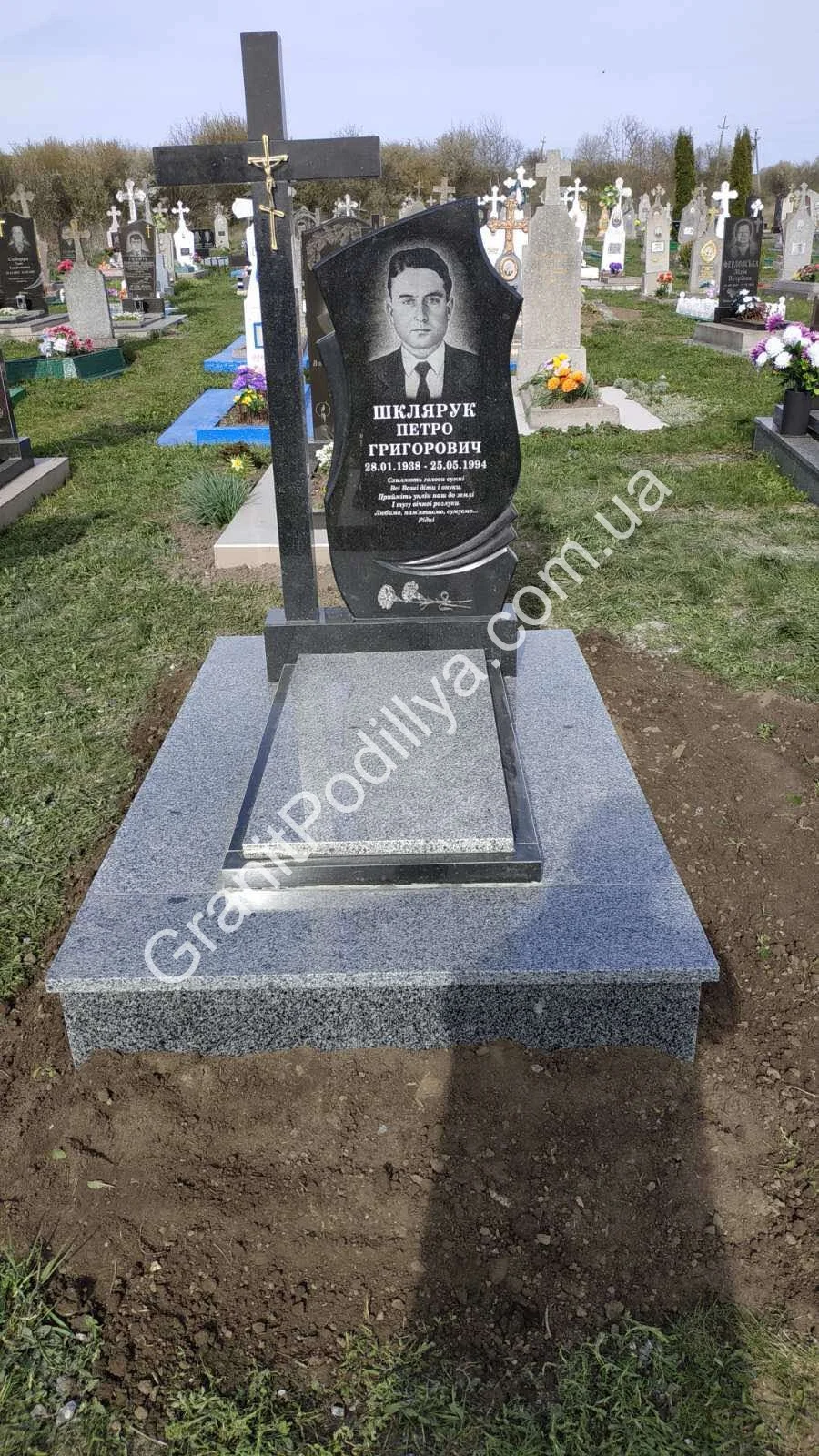 Подвійний пам'ятник з граніту - Кам'янець-Подільський | GranitPodillya